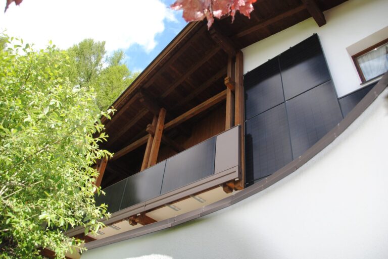 Solarbalkon Modell A200 PV + B2 in Rostiges Eisen, Referenzprojekt Ötztal (Tirol), Bild 5