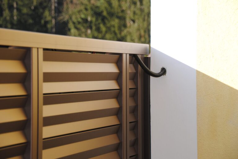 Solarbalkon Modell A200 PV + B1 in Rostiges Eisen, Referenzprojekt Flachgau (Salzburg), Bild 4